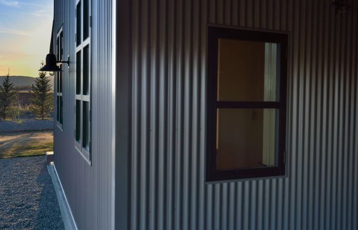 How much is metal siding for a house