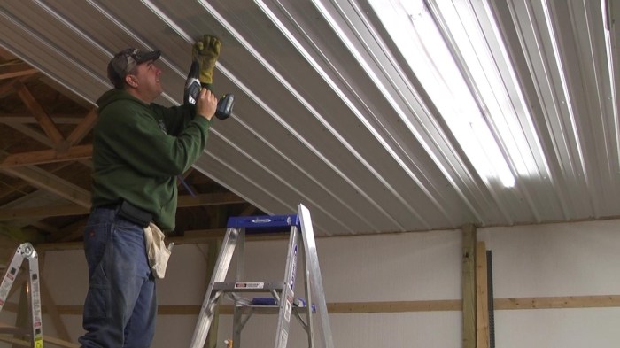 Siding professionally How to install steel siding on a house