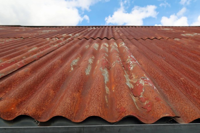 Corrugated corten siding